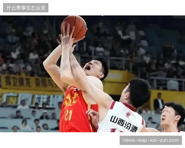 广厦队在0-1落后的情况下连扳两局，决胜场以24分的巨大优势淘汰山西队晋级