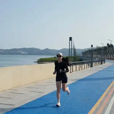 秦文